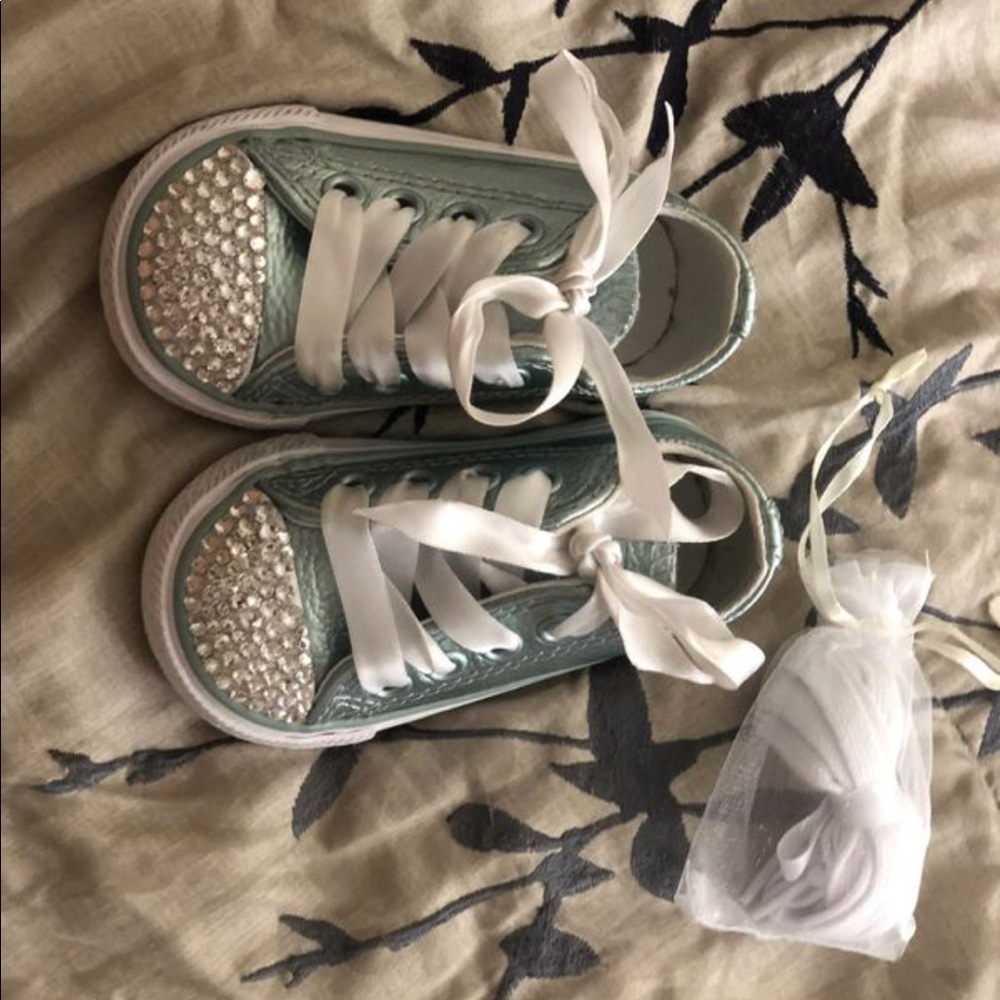 toddler girl bling Chuck’s